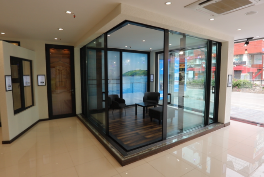 Fenesta - Designer Wall Colour