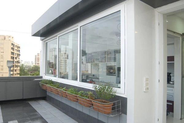 Fenesta sliding door